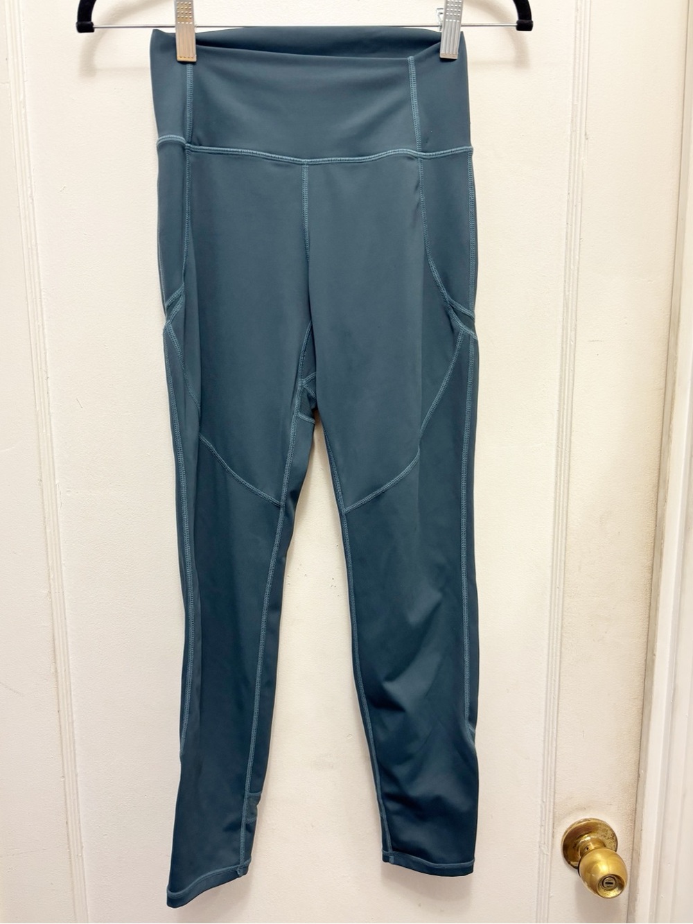 Buff Bunny Collection Leggings Color Turquoise/Teal Size Medium